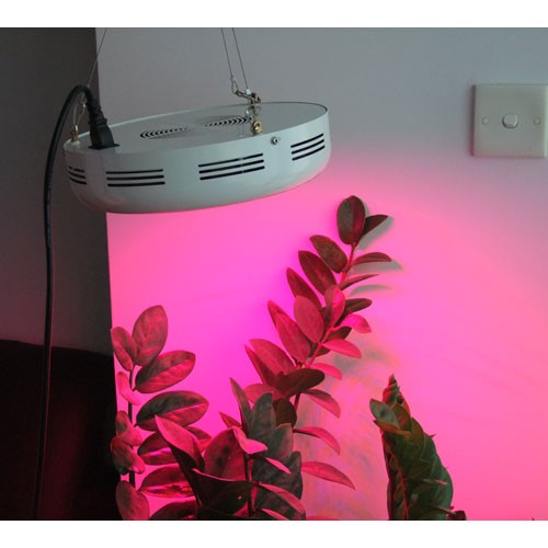 Full spectrum 135W UFO LED Grow Light With IR UV